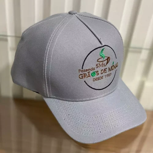 AnyConv.com__WhatsApp Image 2025-09-15 at 13.33.45 Boné Grãos de Minas